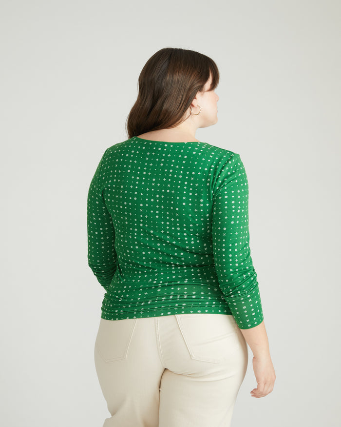 Agatha Liquid Jersey Top - Galactic Print in Green | Plus Size & Straight Size Women's Fashion | Universal Standard