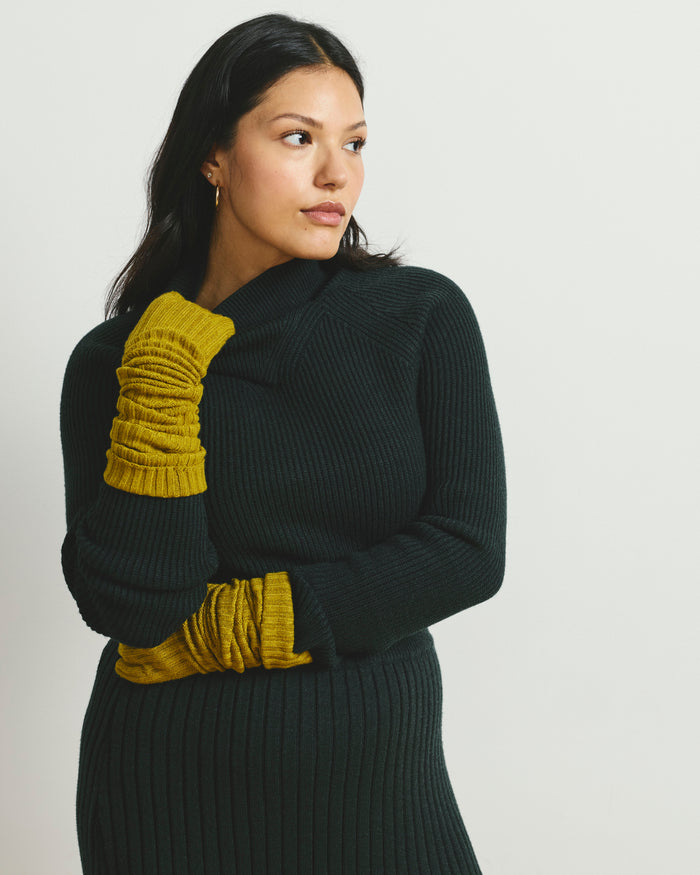 Arly Wrap Neck Sweater - Green Gemstone | Plus Size & Straight Size Women's Fashion | Universal Standard