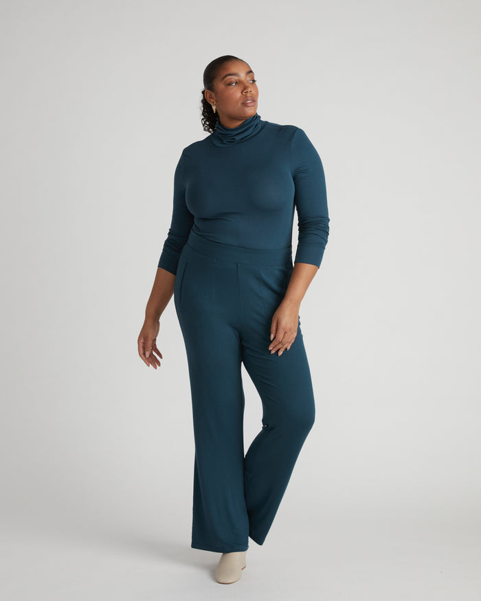 Cloud Rib Turtleneck - Deep Sea | Plus Size & Straight Size Women's Fashion | Universal Standard