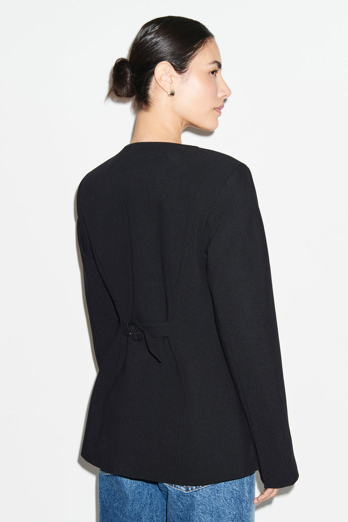 Daphne Waisted Blazer