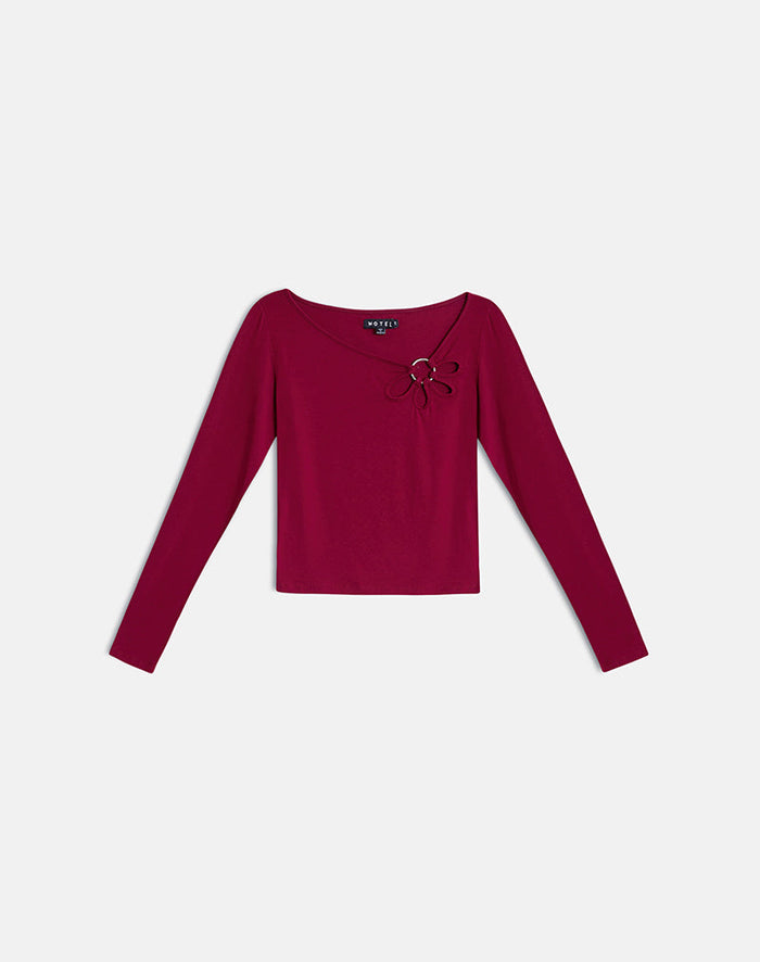 Image of Donela Long Sleeve Top with Flower Ring in Burgundy