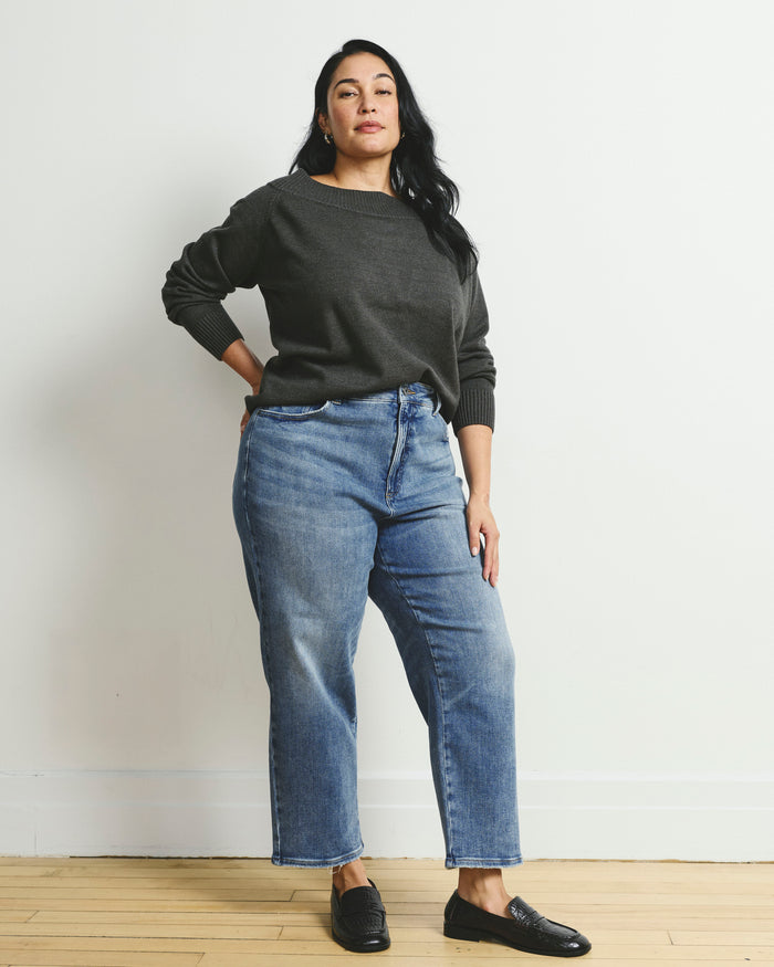 Donna High Rise Curve Straight Leg Jeans 27 Inch - Calabasas Blue | Plus Size & Straight Size Women's Fashion | Universal Standard