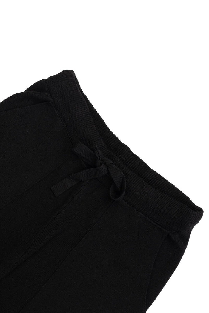 0140910601#color_BLACK