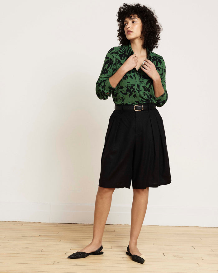 Elbe Liquid Jersey Shirt Classic Fit - Green Sgraffito Print | Plus Size & Straight Size Women's Fashion | Universal Standard