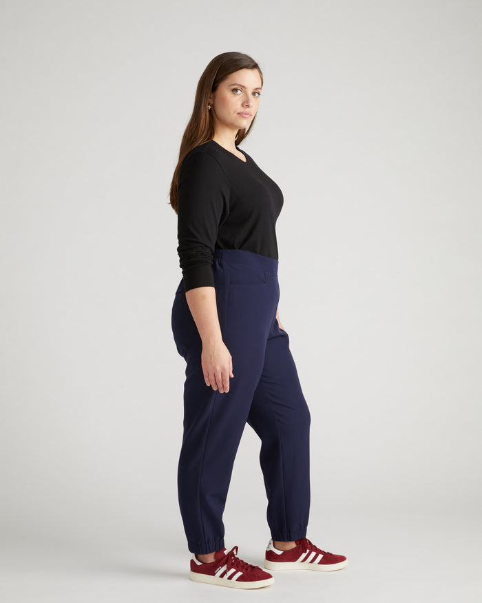 Go-Stretch Jogger - Midnight | Plus Size & Straight Size Women's Fashion | Universal Standard