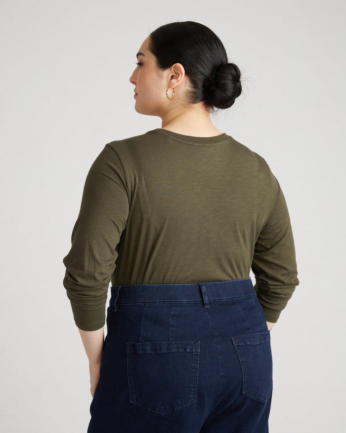 Light-As-Air Long Sleeve Crew Neck Tee - Nori | Plus Size & Straight Size Women's Fashion | Universal Standard