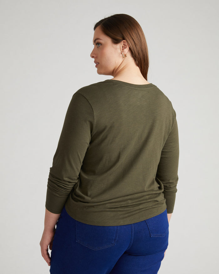 Light-As-Air Long Sleeve V Neck Tee - Nori | Plus Size & Straight Size Women's Fashion | Universal Standard