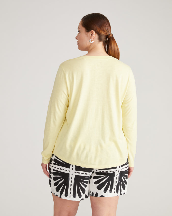 Light-As-Air Long Sleeve V Neck Tee - Twinkle | Plus Size & Straight Size Women's Fashion | Universal Standard