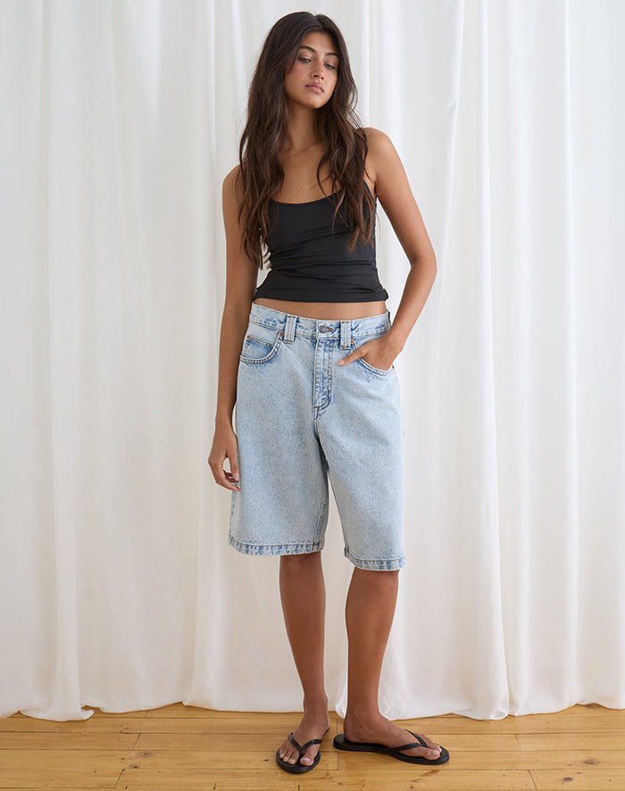 Image of Low Rise Denim Skater Short in 80's Light Wash Blue
