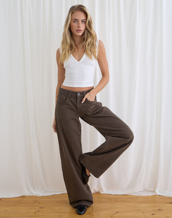 Image of Low Rise Roomy Jeans in Dark Chocolate