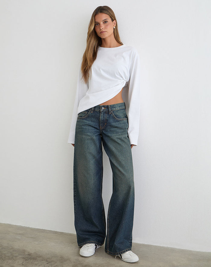 Image of Low Rise Roomy Jeans in Dirty Green