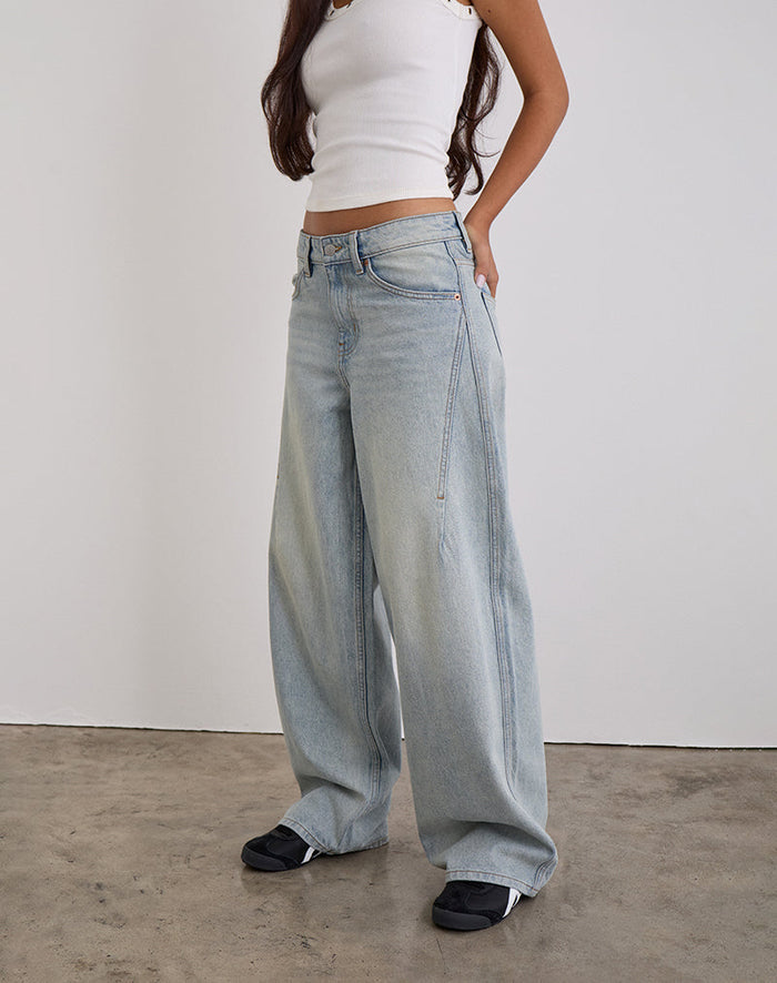 Image of Low Slung Roomy Jeans in Breeze Blue Wash