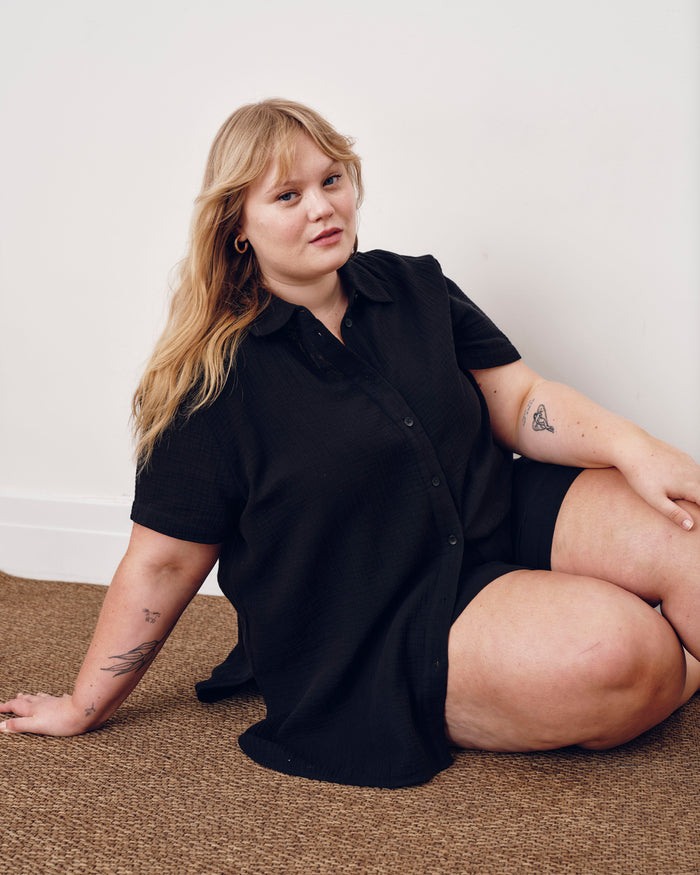 Luxe Cotton Gauze Beach Shirt - Black | Plus Size & Straight Size Women's Fashion | Universal Standard
