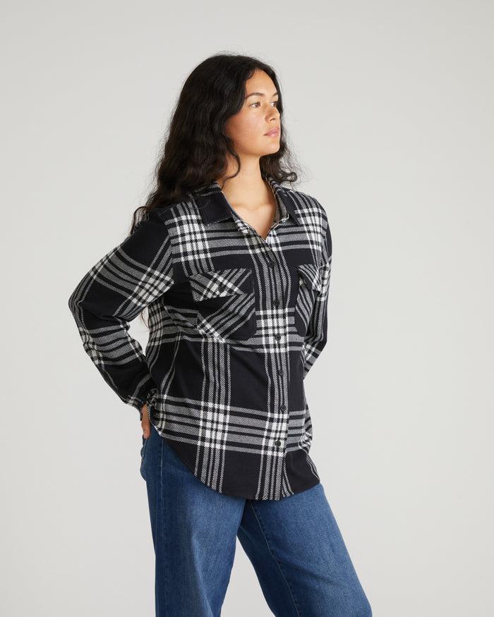 Maine Stretch Flannel Shirt - Highland Hug Black Plaid | Plus Size & Straight Size Women's Fashion | Universal Standard