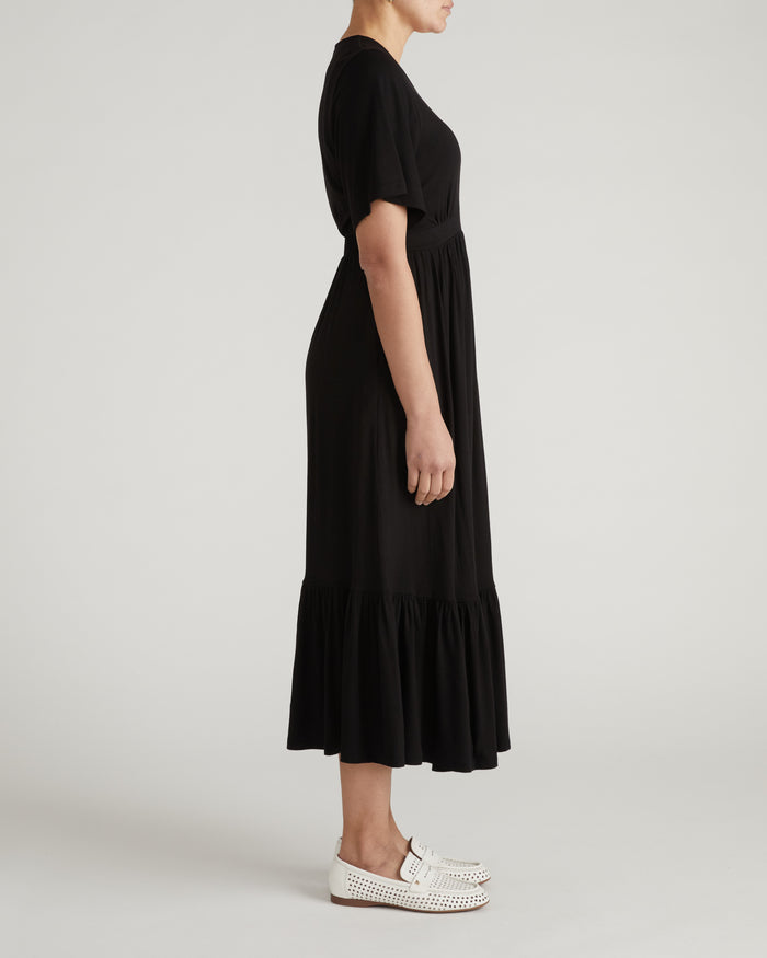 Ravello Liquid Jersey Dress - Black | Plus Size & Straight Size Women's Fashion | Universal Standard
