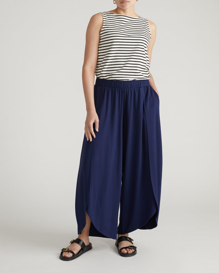 Rey Divine Jersey Pull-On Pants - Cenote | Plus Size & Straight Size Women's Fashion | Universal Standard
