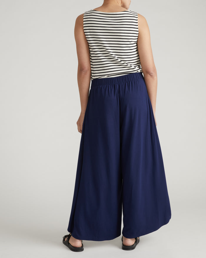 Rey Divine Jersey Pull-On Pants - Cenote | Plus Size & Straight Size Women's Fashion | Universal Standard
