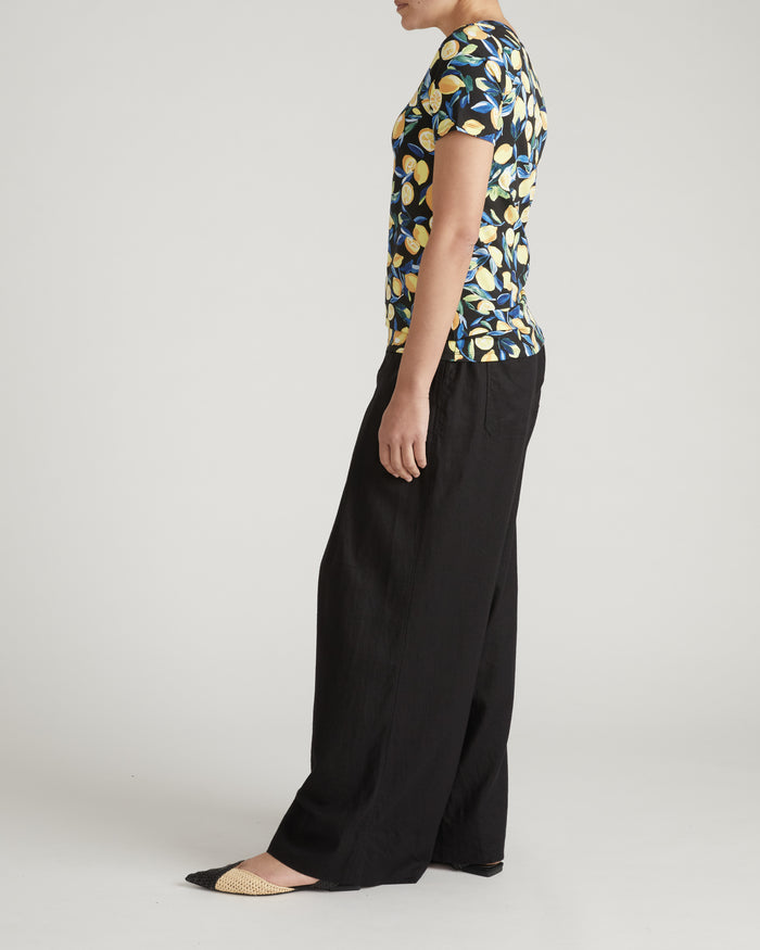 Scoop Neck Tee - Black Limoncello Print | Plus Size & Straight Size Women's Fashion | Universal Standard