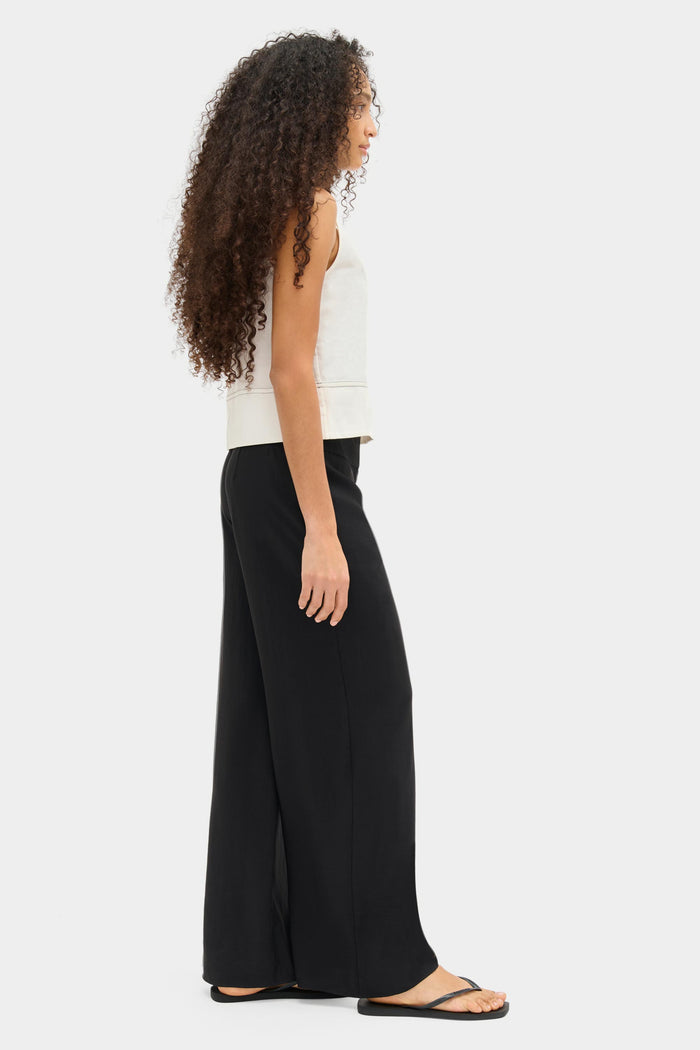 Susan Shell Top