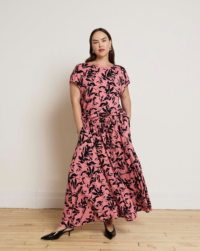 Tessa Liquid Jersey Skirt - Pink Sgraffito Print | Plus Size & Straight Size Women's Fashion | Universal Standard