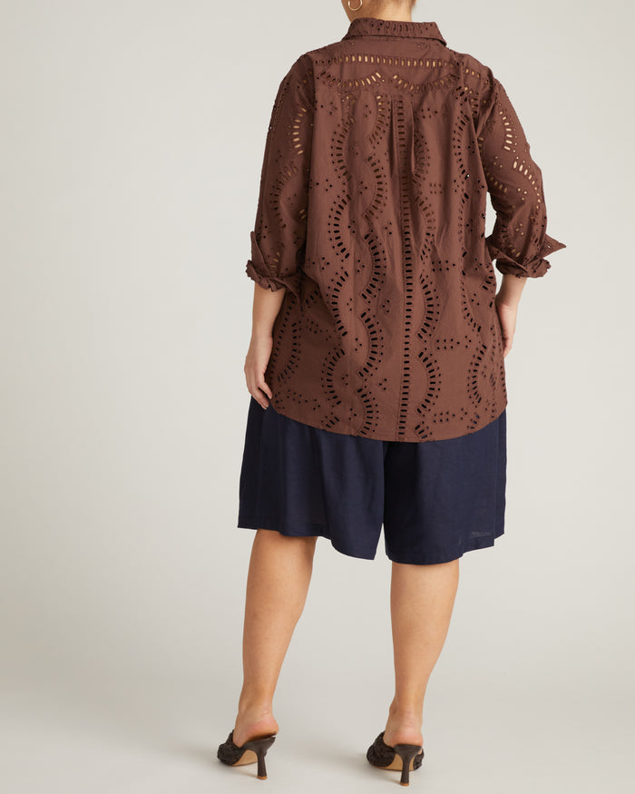 The Embroidered Artist Oversized Poplin Shirt - Peppercorn | Plus Size & Straight Size Women's Fashion | Universal Standard