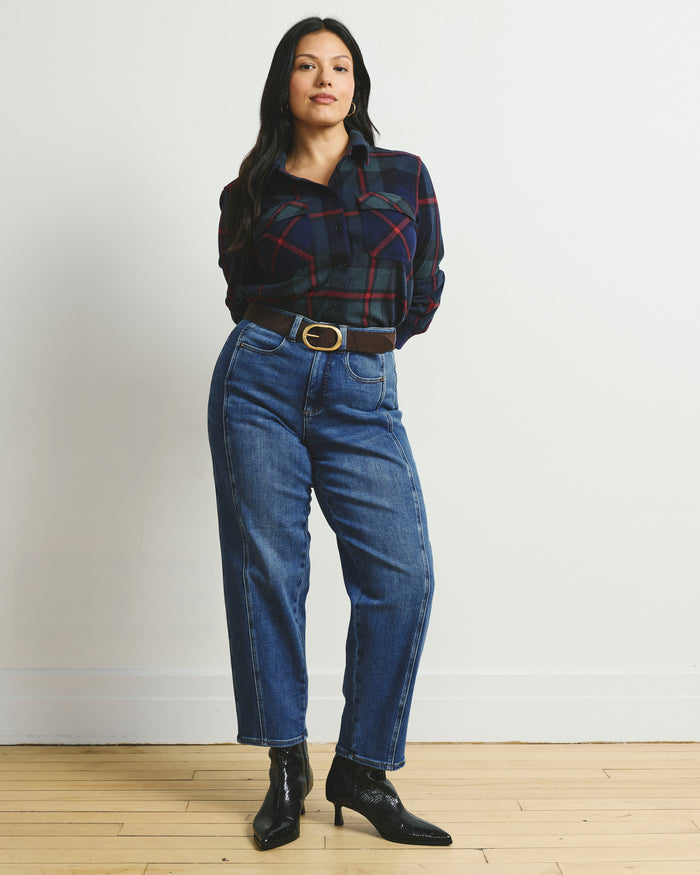 The Refined Dakota Twisted Leg Jeans - Woodstock Indigo | Plus Size & Straight Size Women's Fashion | Universal Standard