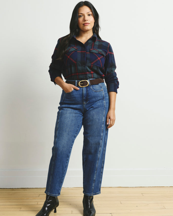 The Refined Dakota Twisted Leg Jeans - Woodstock Indigo | Plus Size & Straight Size Women's Fashion | Universal Standard
