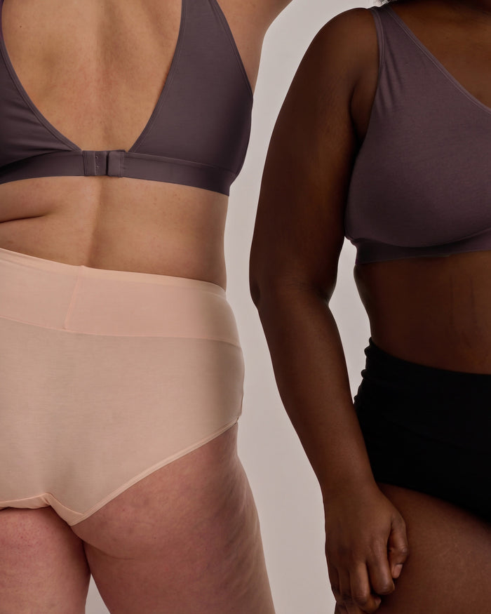 The Refined UltimateS Lounge Bra - Cassis | Plus Size & Straight Size Women's Fashion | Universal Standard
