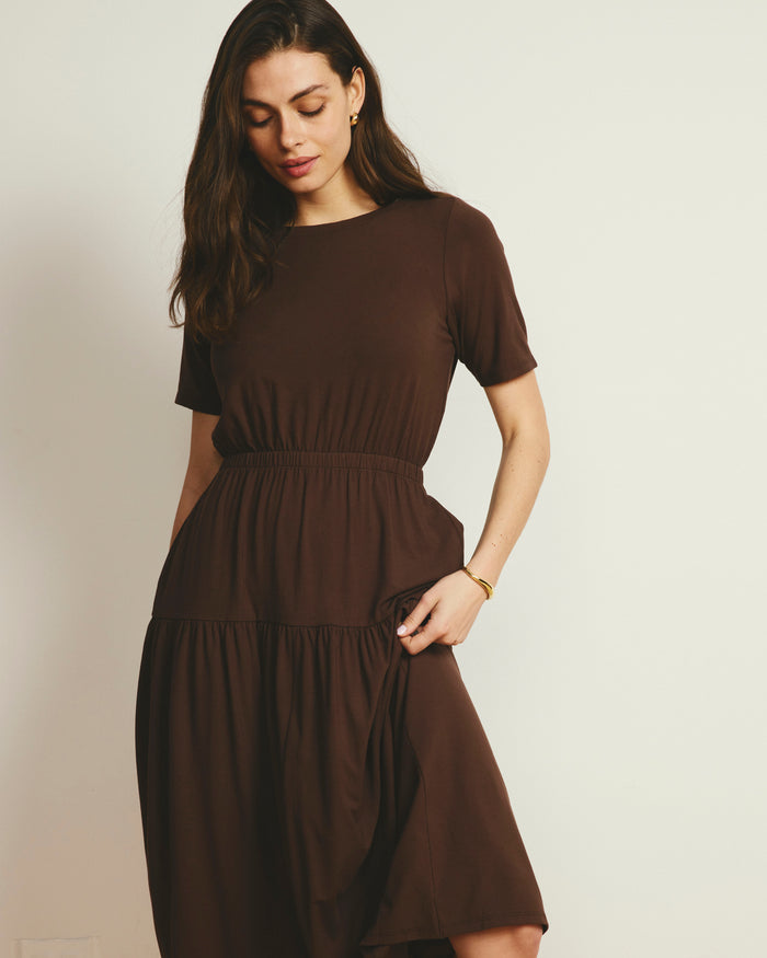Thea Divine Jersey Midi Dress - Peppercorn | Plus Size & Straight Size Women's Fashion | Universal Standard