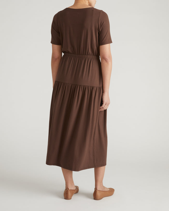Thea Divine Jersey Midi Dress - Peppercorn | Plus Size & Straight Size Women's Fashion | Universal Standard