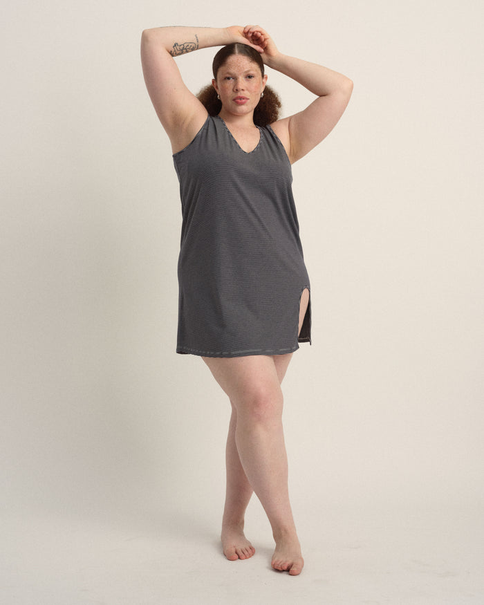 UltimateS Meko Nightie - Fine Stripe in Navy/White | Plus Size & Straight Size Women's Fashion | Universal Standard