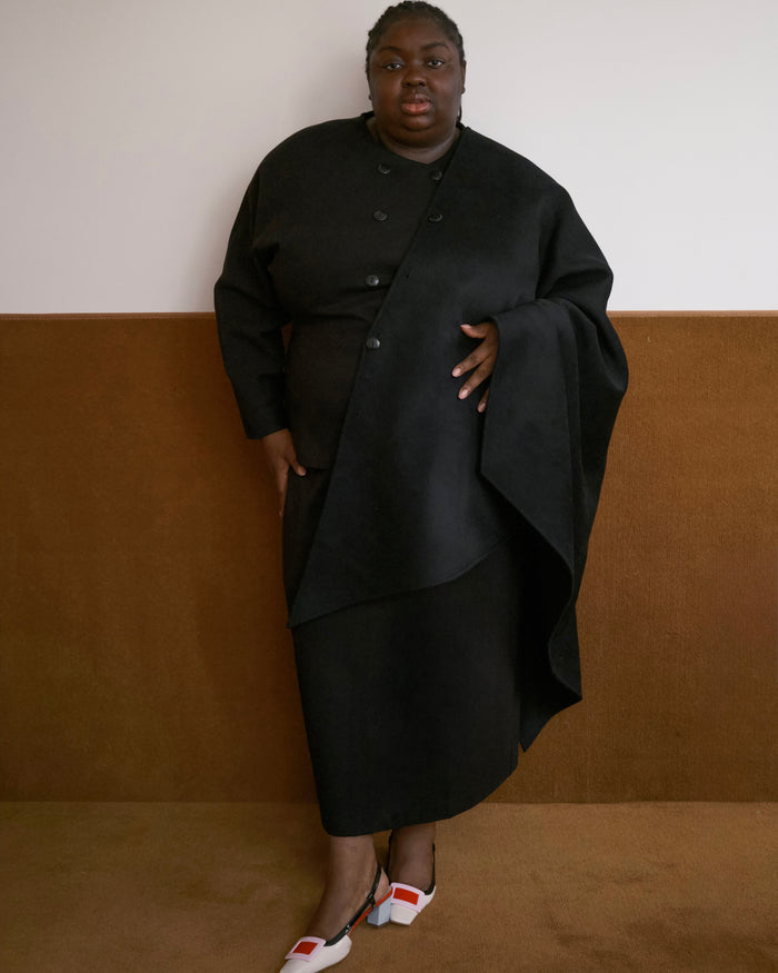 US x Abisola Wool Blend Cape - Black | Plus Size & Straight Size Women's Fashion | Universal Standard