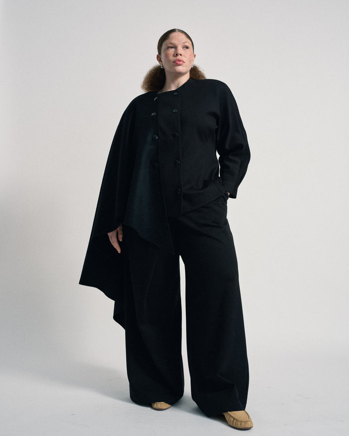 US x Abisola Wool Blend Cape - Black | Plus Size & Straight Size Women's Fashion | Universal Standard