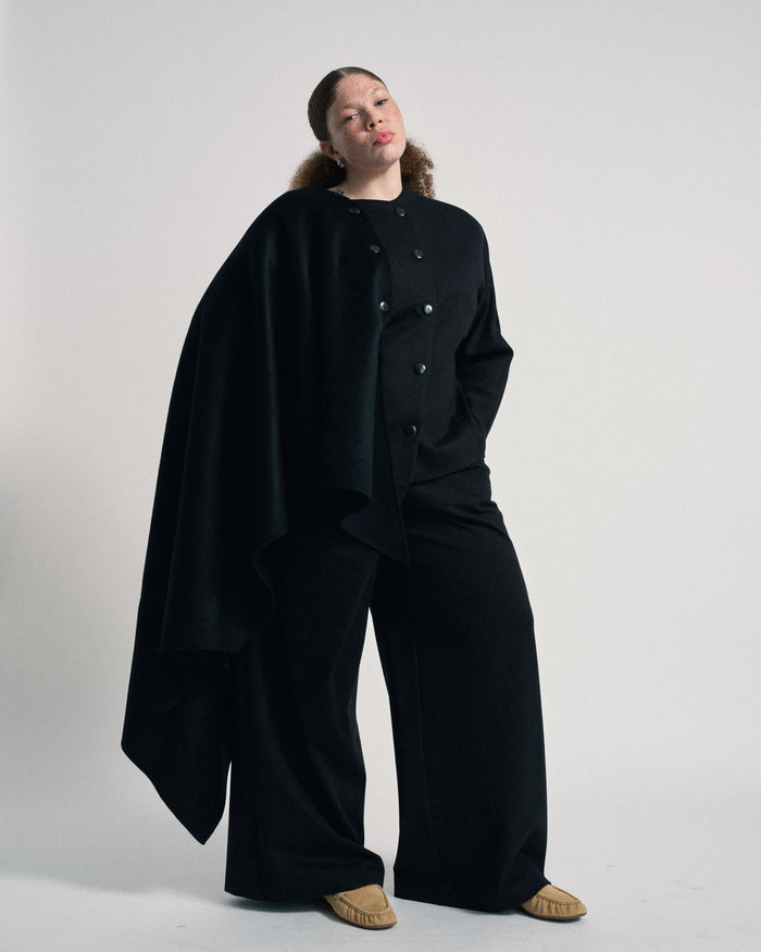 US x Abisola Wool Blend Cape - Black | Plus Size & Straight Size Women's Fashion | Universal Standard