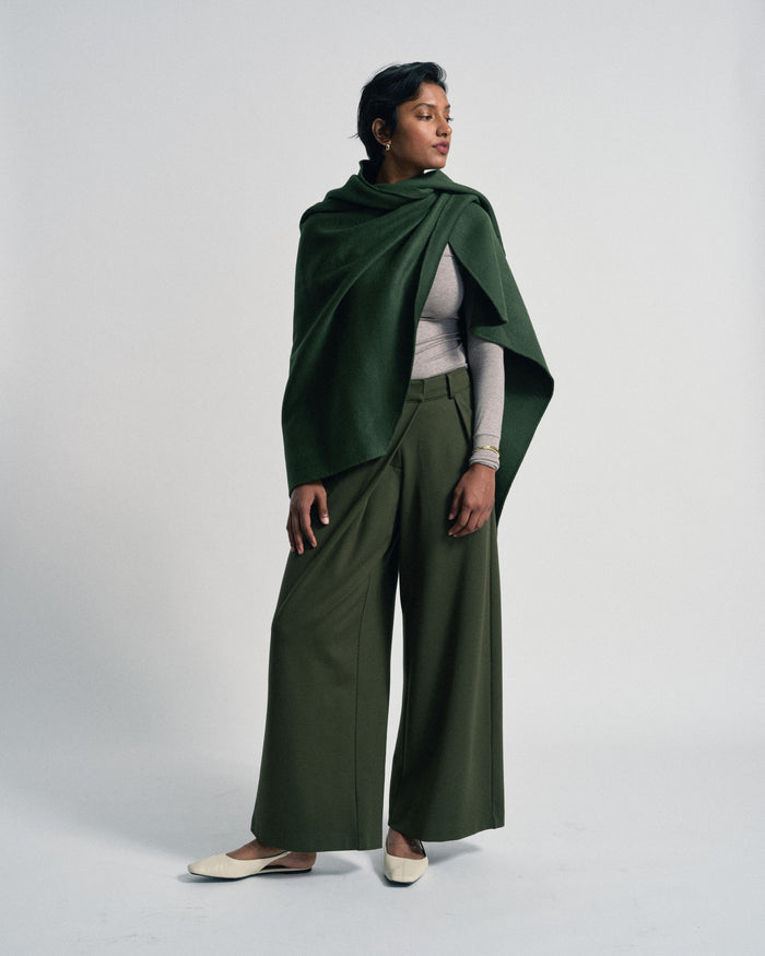 US x Abisola Wool Blend Cape - Kombu Green | Plus Size & Straight Size Women's Fashion | Universal Standard